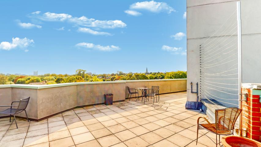 Modern Large Two bedroom Apartment Exeter Road , Kilburn